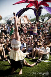Lucent balances for the crowd