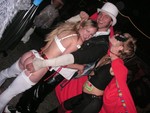 Kissing Bandits and Buns!