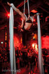 Fire 'n' Ice aerialists amaze the crowd!